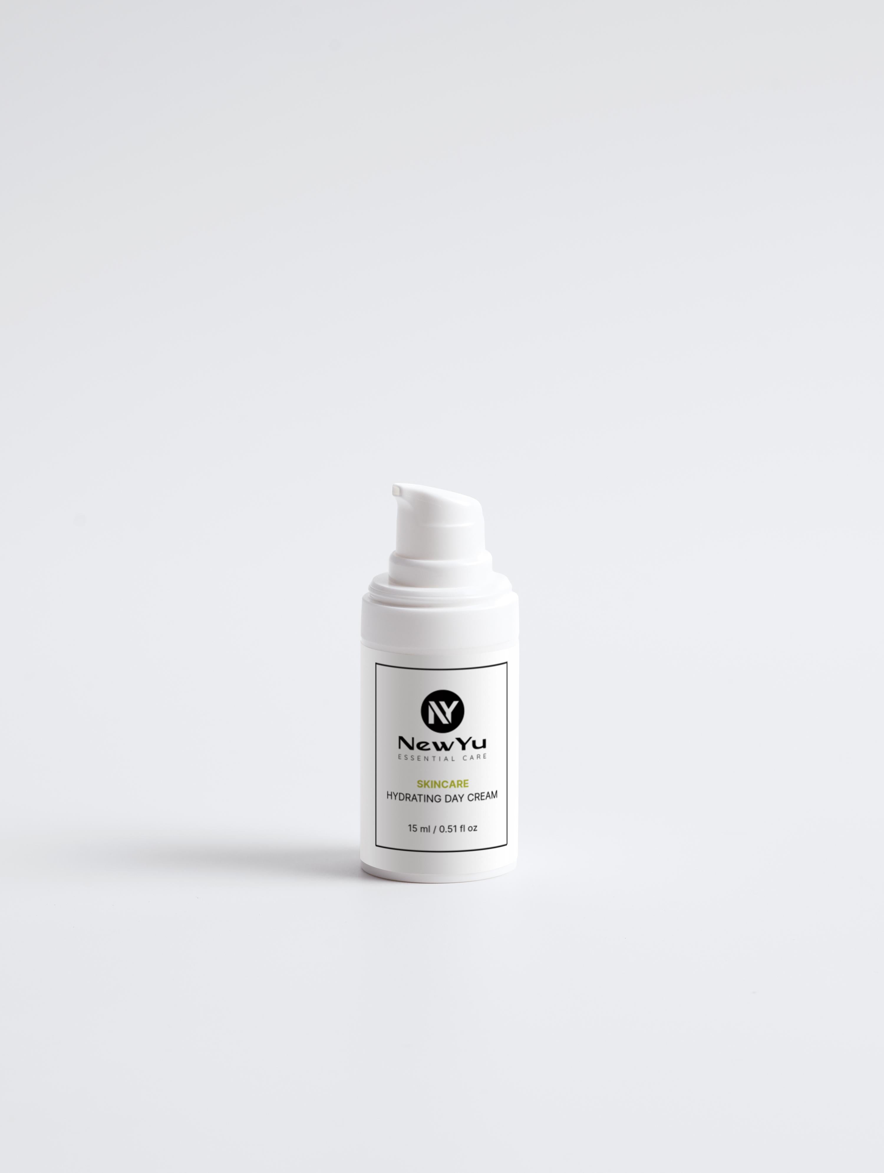 Hydrating Day Cream – Feuchtigkeitsspendende Tagescreme für einen frischen, prallen Teint | NewYu